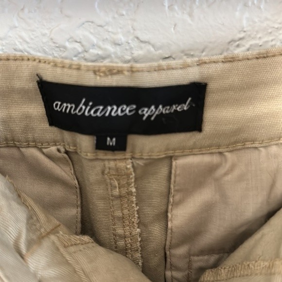 Ambiance Apparel cuffed shorts - Picture 4 of 5